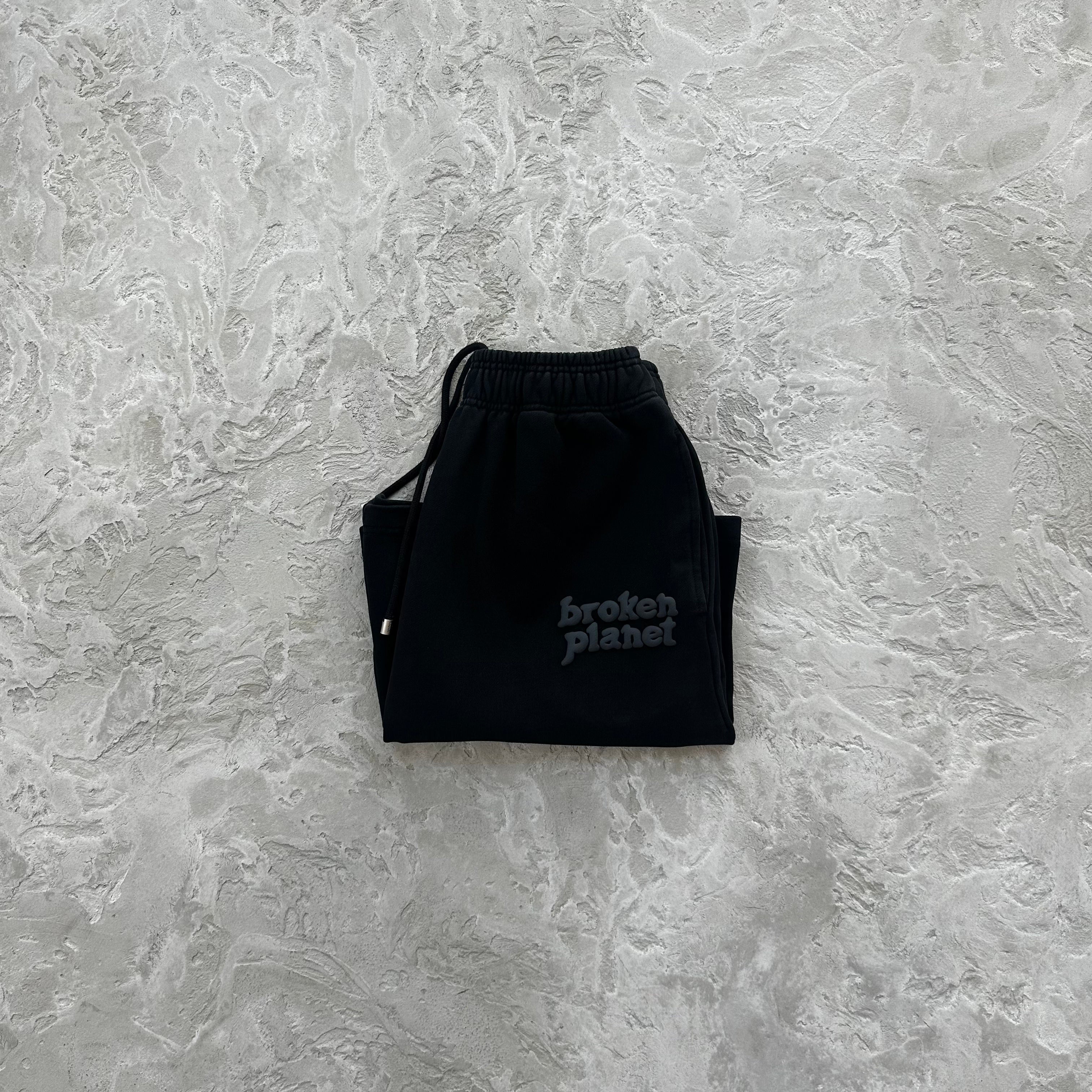 Broken P Cotton Short In Midnight