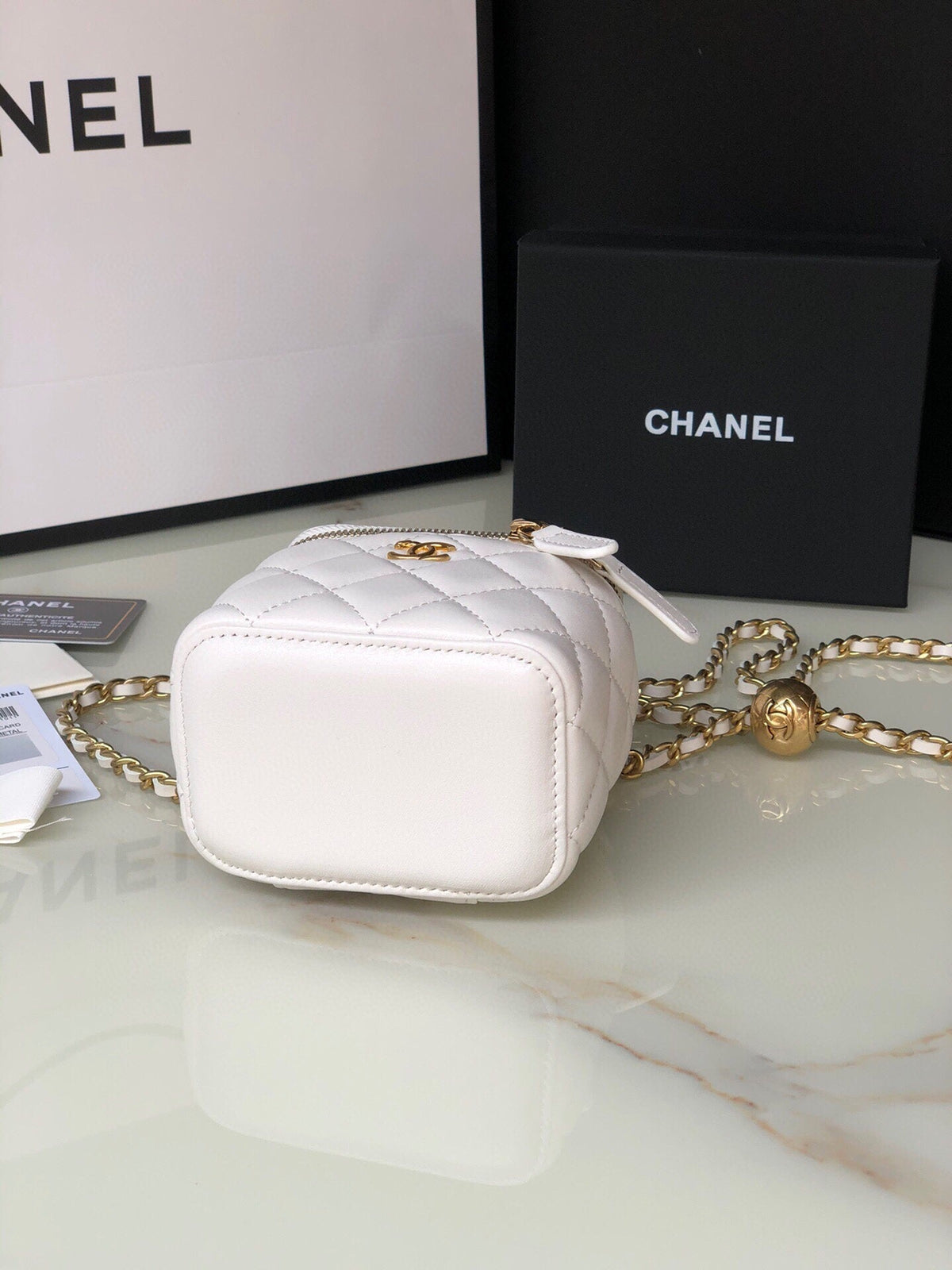 CHANEL MINI 11 VANITY CHAIN IN WHITE CALFSKIN GOLD HARDWARE
