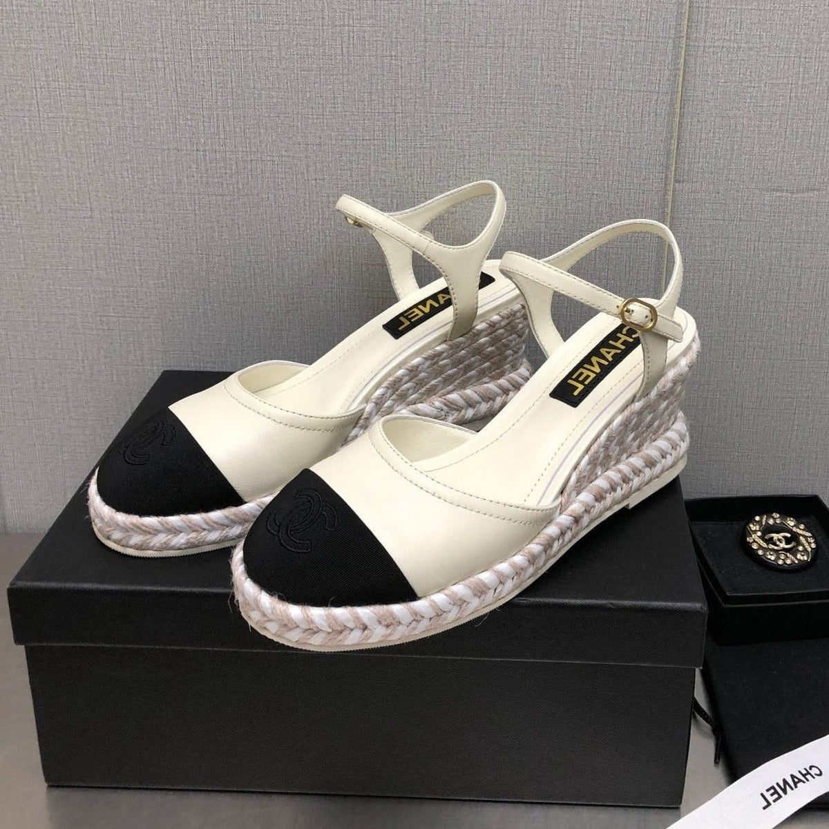 CHANEL MARY JANE WEDGE WHITE LAMBSKIN