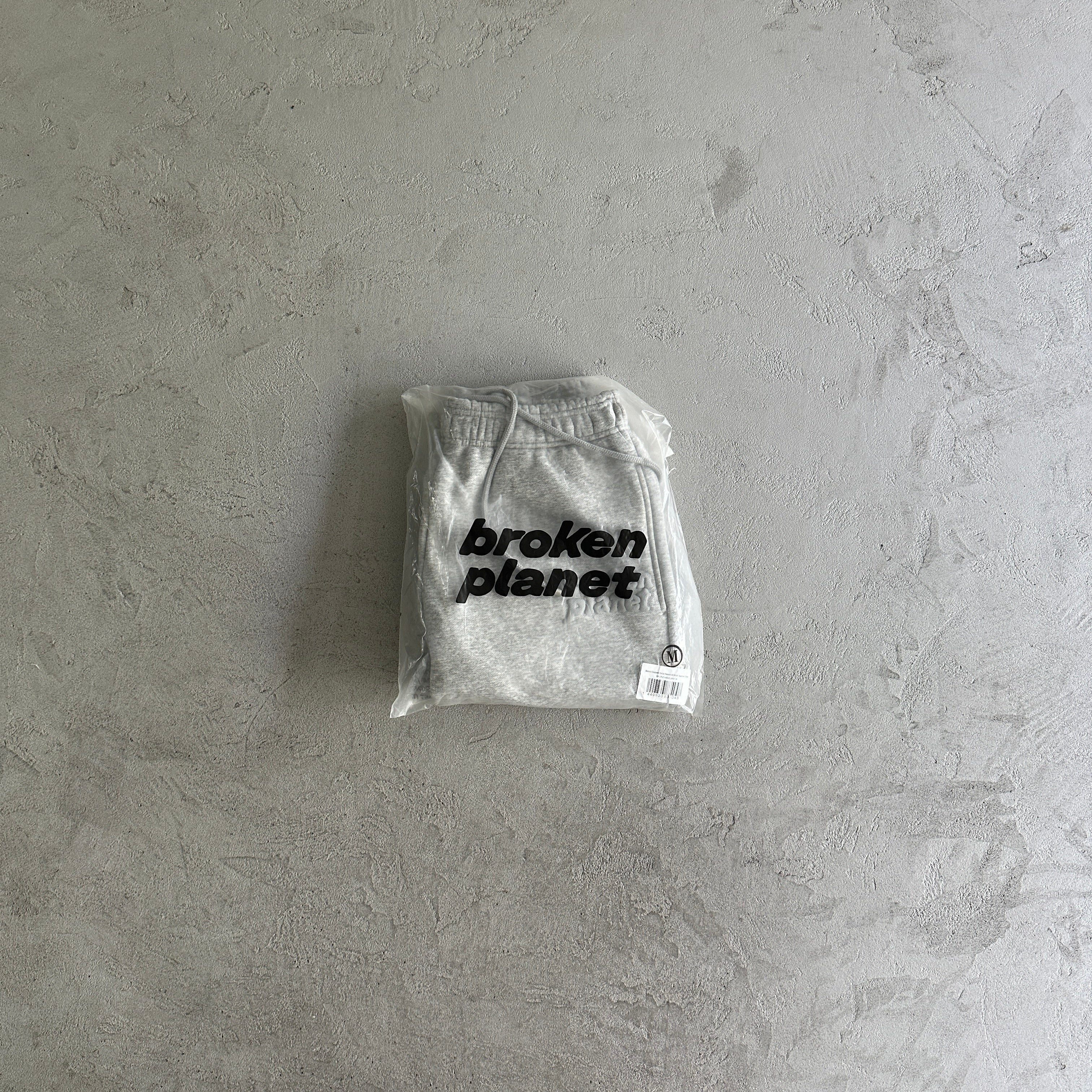 Broken P Cotton Short