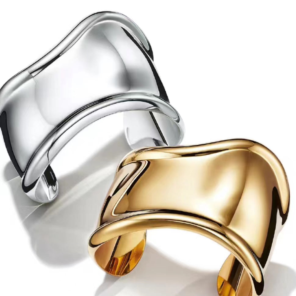18K Tiffany Elsa Peretti Small Bone Cuff Bracelet