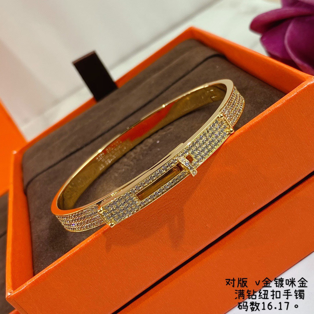 18K Yellow Gold Kelly Diamonds Hermes Bracelet