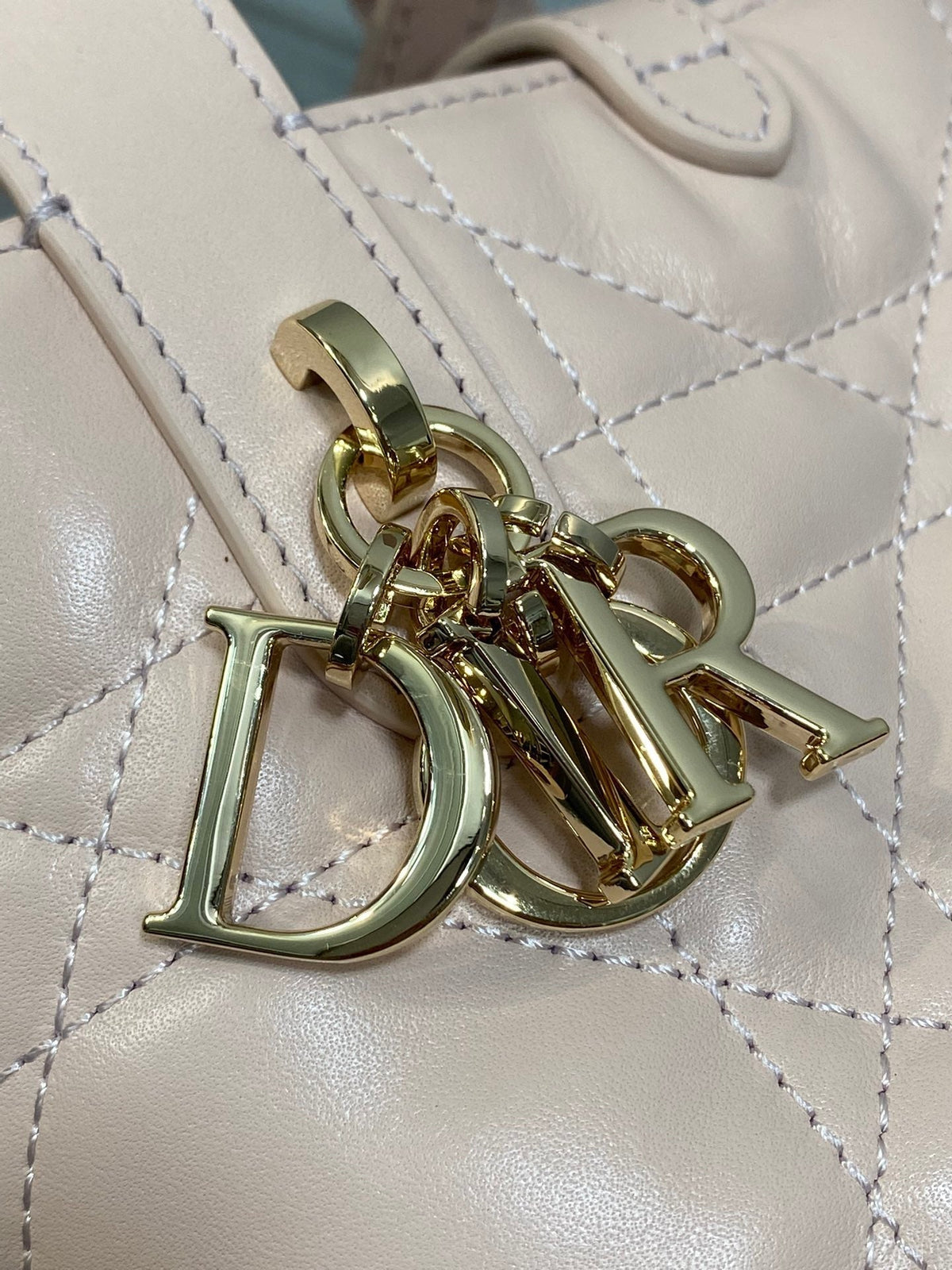 DIOR 25S ALWAYS MINI BAG 13 IN LIGHT PINK MACROCANNAGE CALFSKIN GOLD HARDWARE