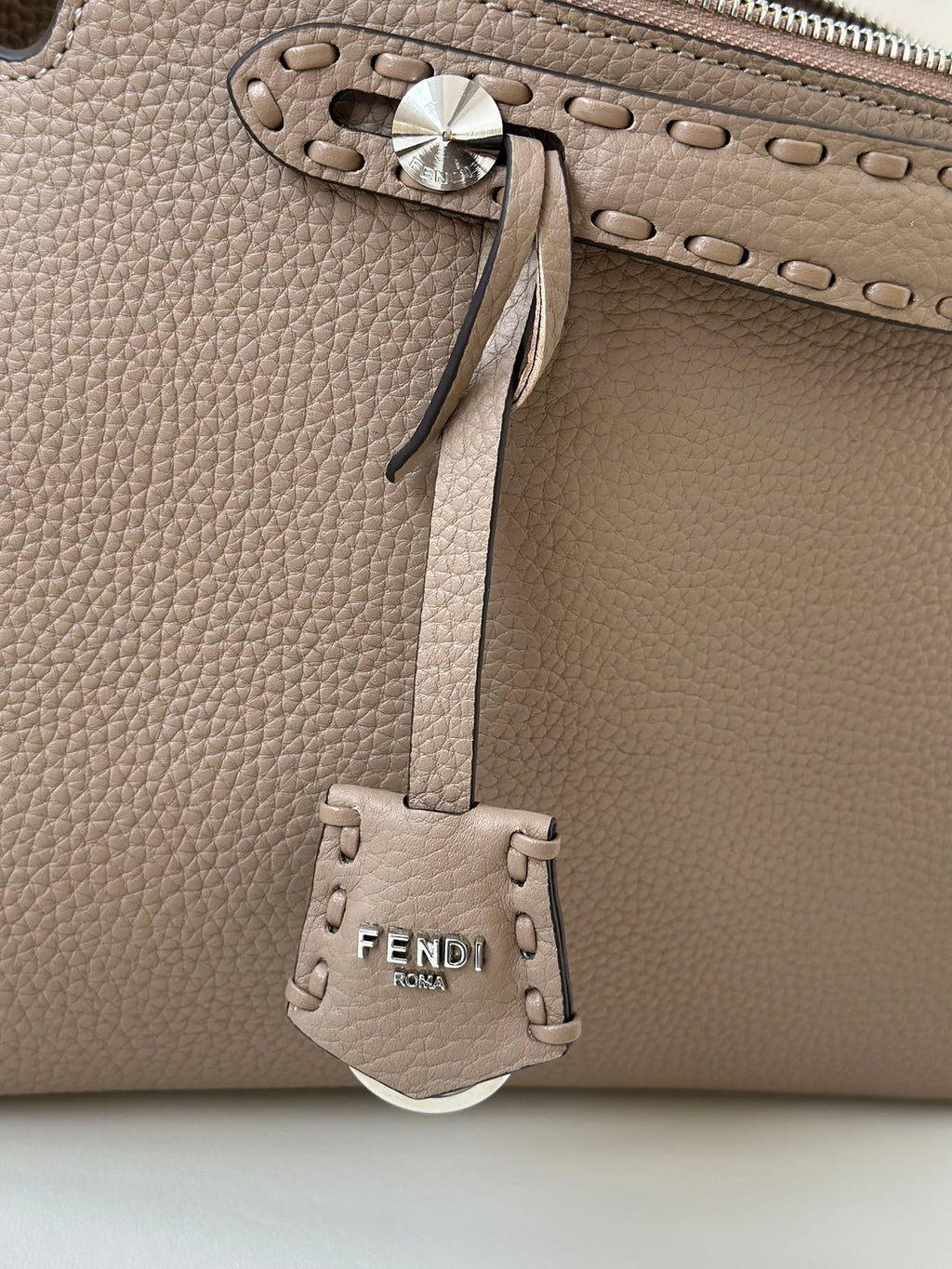 BY THE WAY SELLERIA LARGE 29 BAG IN CEDAR BROWN CALFSKIN